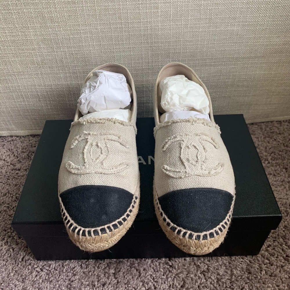 CHANEL ESPADRILLES